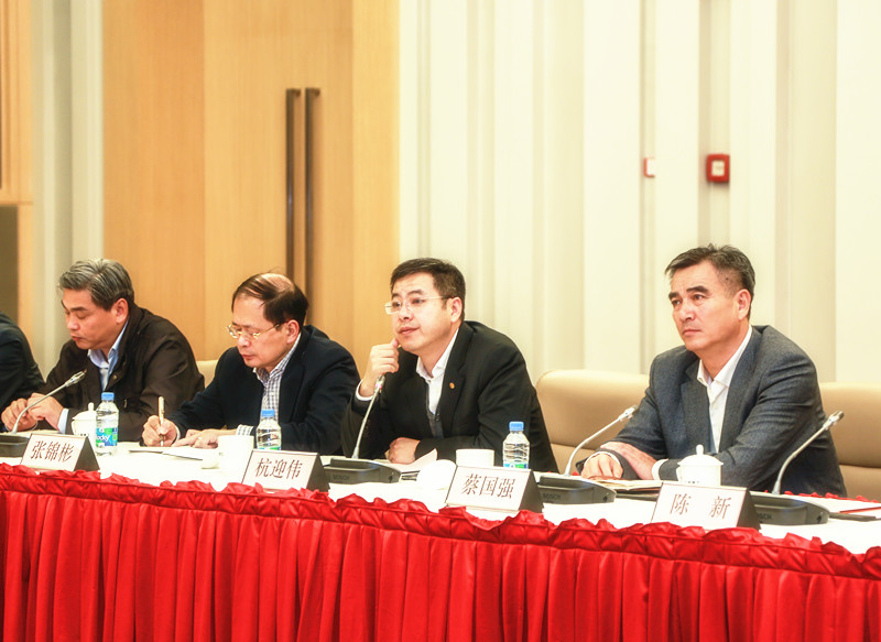 杭迎伟、蔡国强接待临港集团总裁袁国华一行就深化双方战略合作开展交流